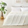 Seersucker Cooling Comforter King Size,  0.7 Reversible Lightweight Cooling Blanket, Breathable Silk Smooth Summer Bedding Quilt for Hot Sleepers Night Sweats Cream White